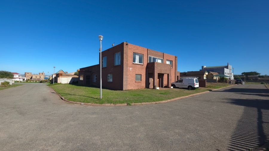 6 Bedroom Property for Sale in Bluewater Bay Western Cape